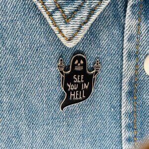 ⭐See You In Hell Enamel Brooch Badges Pin Middle Finger Ghost Halloween Horror⭐